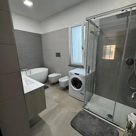Memisan Apartment *